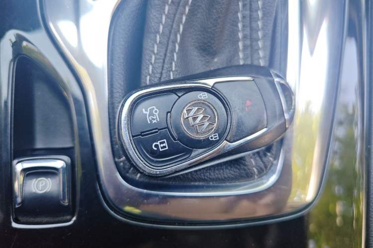 Used Buick Regal 2017 20T Prestige Model Vehicle Key