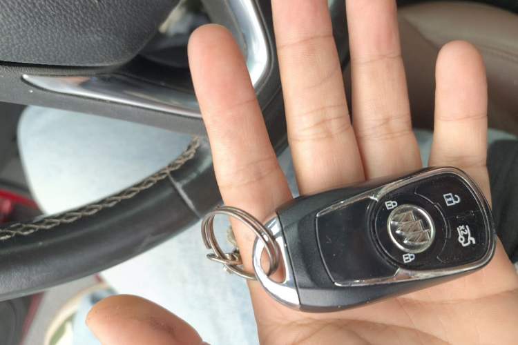Used Buick Regal 2017 20T Elite Edition Vehicle Key