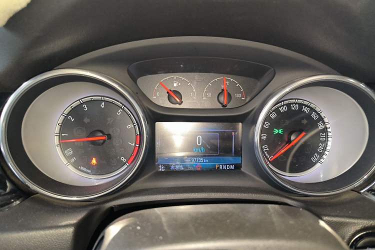 Used Buick Regal 2017 20T Elite Edition Instrument Cluster