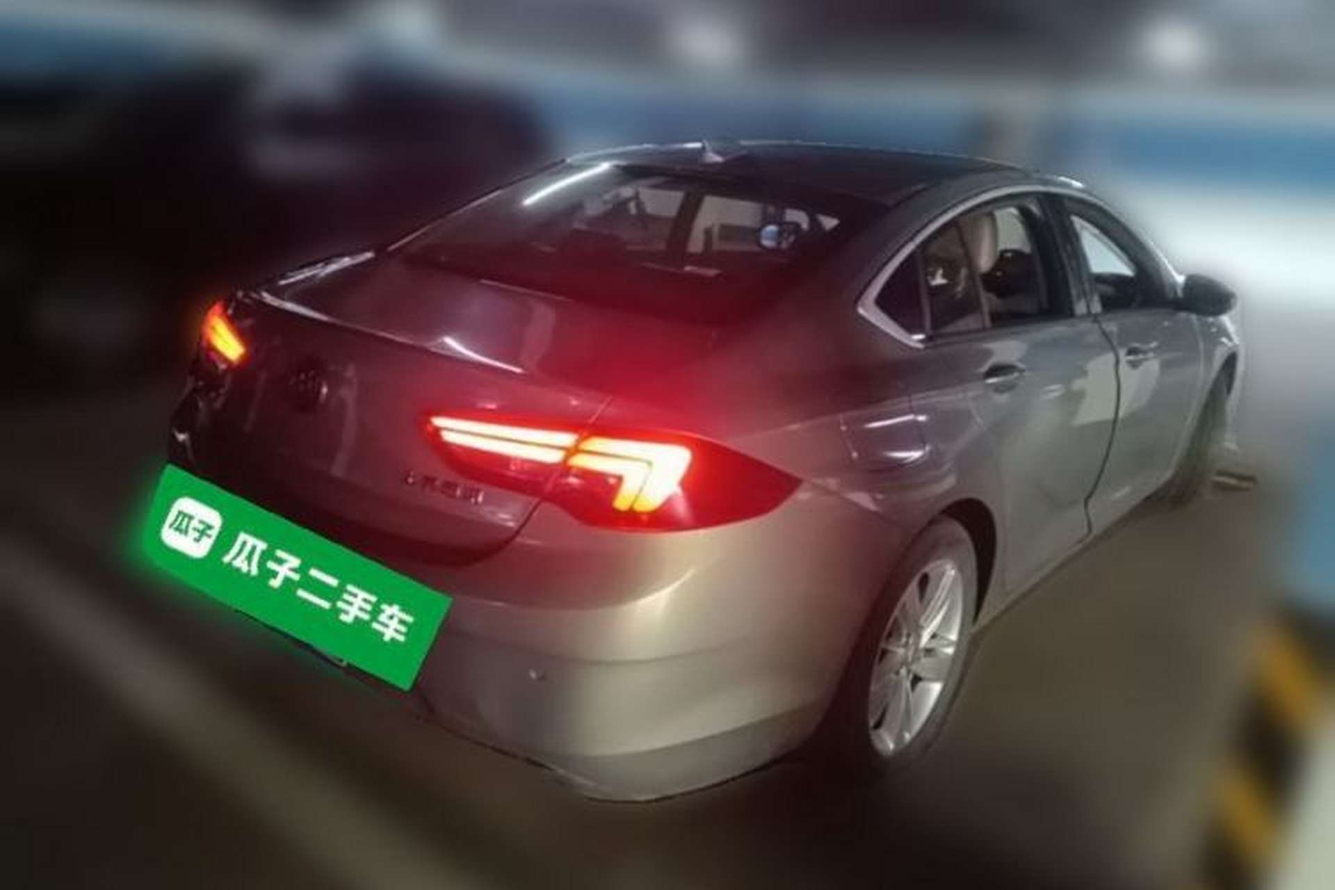 Used Buick Regal 2017 20T Elite Edition Rear Right 45 Deg