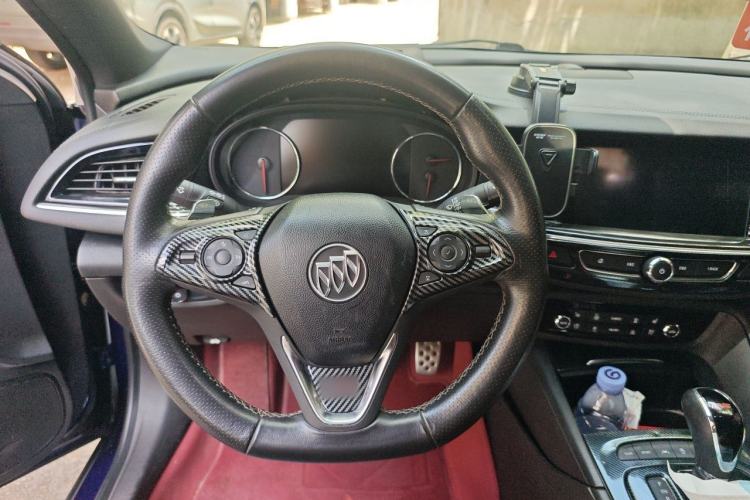 Used Buick Regal 2017 GS 28T Prestige Model Steering Wheel