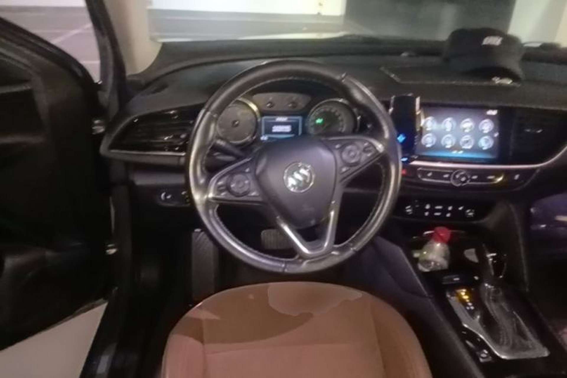 Used Buick Regal 2017 20T Elite Edition Steering Wheel