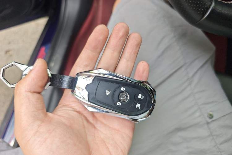 Used Buick Regal 2017 GS 28T Prestige Model Vehicle Key