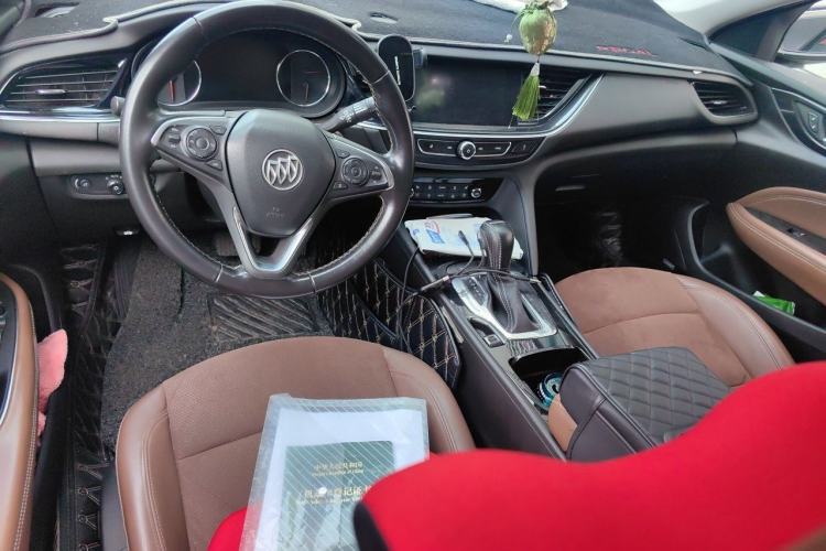 Used Buick Regal 2017 28T Luxury Edition Center Console
