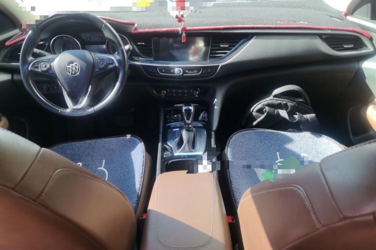 Used Buick Regal 2017 20T Elite Edition Center Console