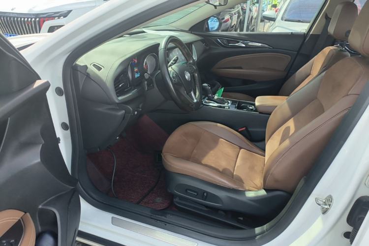 Used Buick Regal 2017 20T Elite Edition Driver Seat