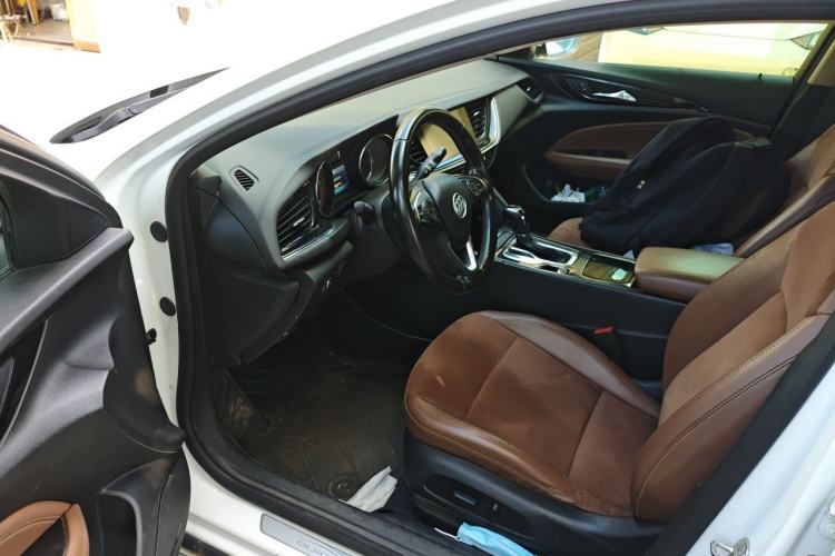 Used Buick Regal 2017 20T Luxury Model Driver Seat