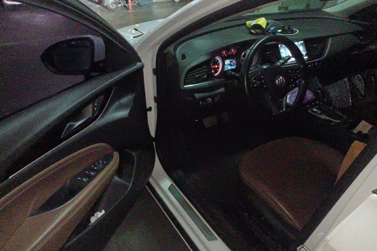 Used Buick Regal 2017 20T Elite Edition Driver Seat