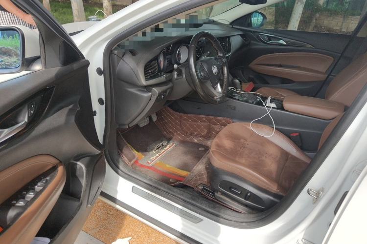Used Buick Regal 2017 20T Elite Edition Driver Seat