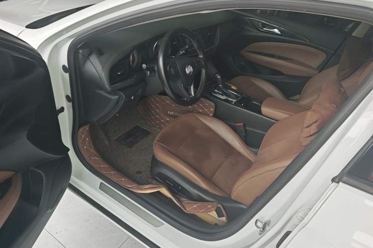 Used Buick Regal 2017 20T Elite Edition Driver Seat