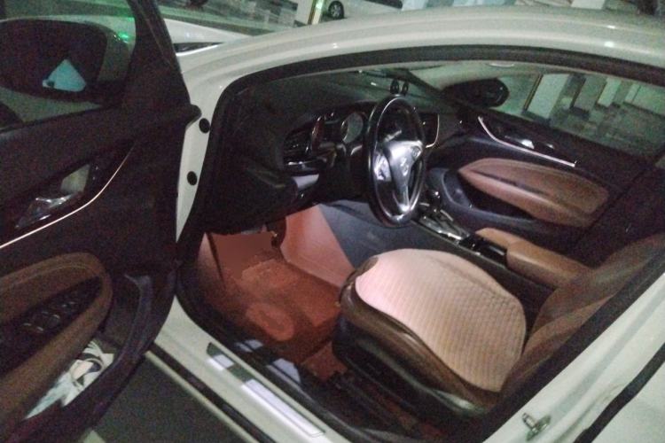 Used Buick Regal 2017 20T Luxury Model Driver Seat