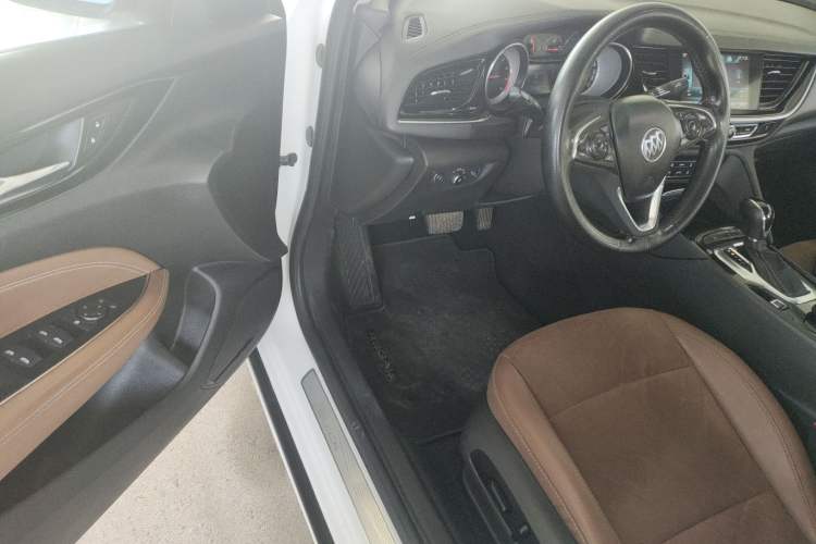 Used Buick Regal 2017 20T Elite Edition Driver Seat