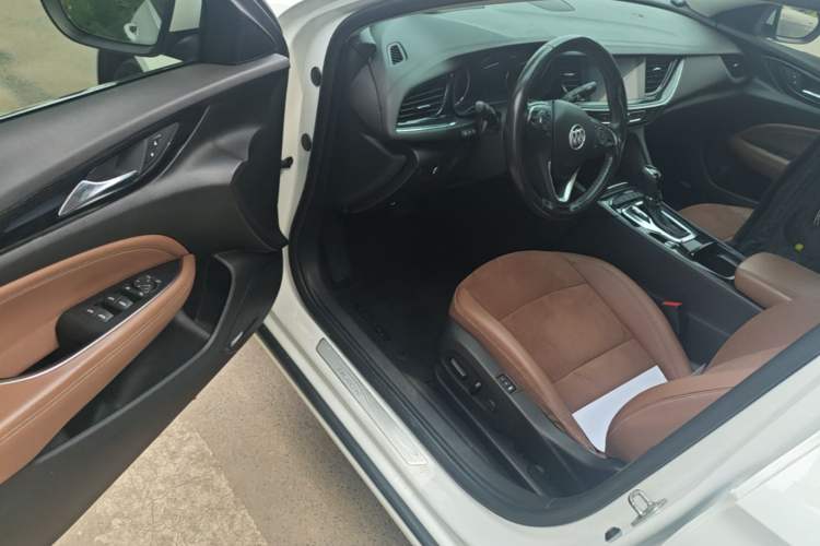 Used Buick Regal 2017 20T Prestige Model Driver Seat