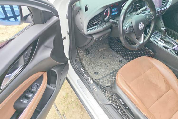 Used Buick Regal 2017 20T Elite Edition Driver Seat