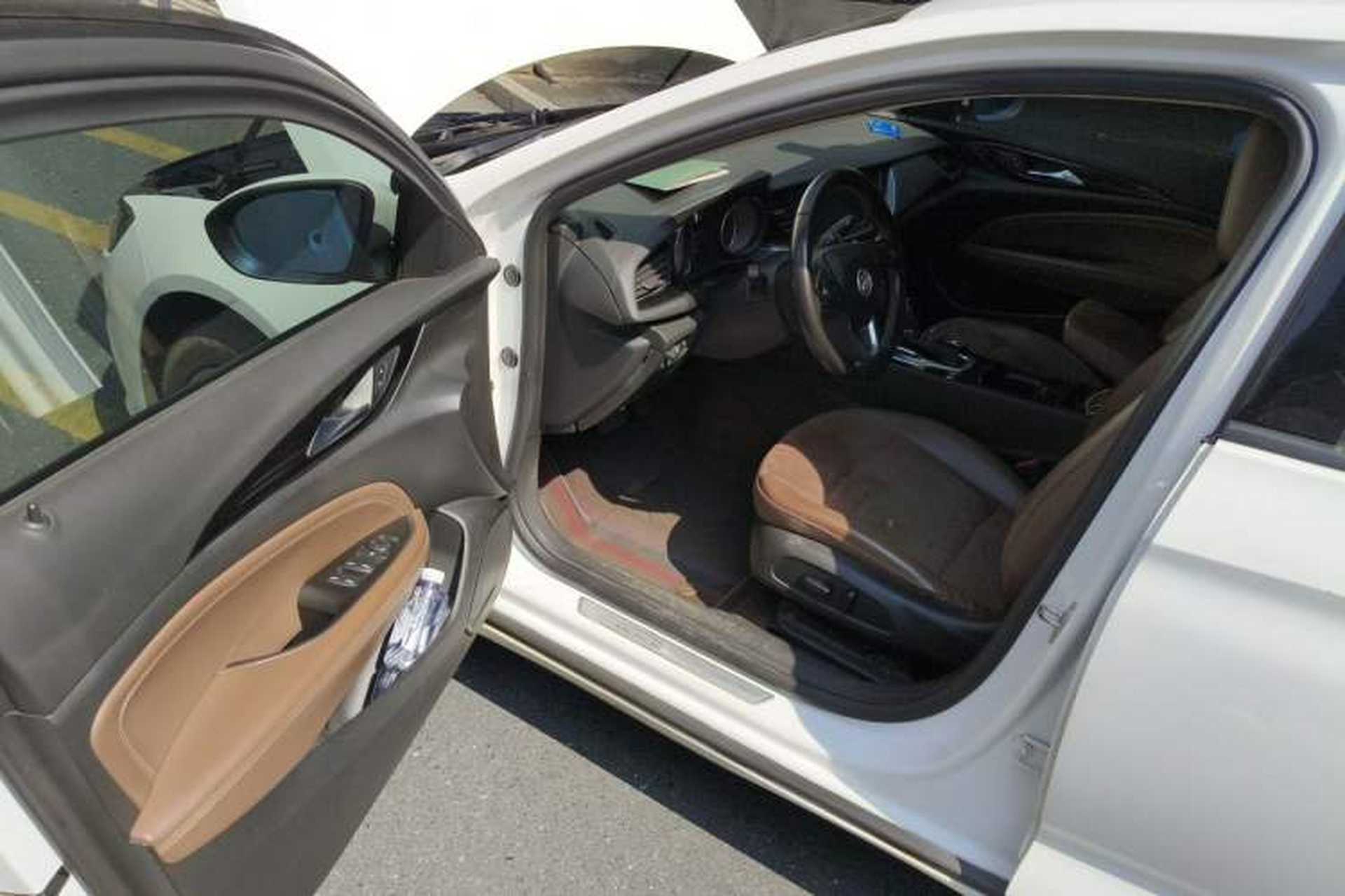 Used Buick Regal 2017 20T Elite Edition Driver Seat