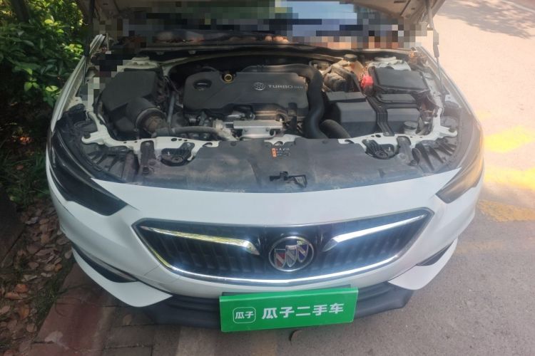 Used Buick Regal 2017 20T Elite Edition Engine Bay