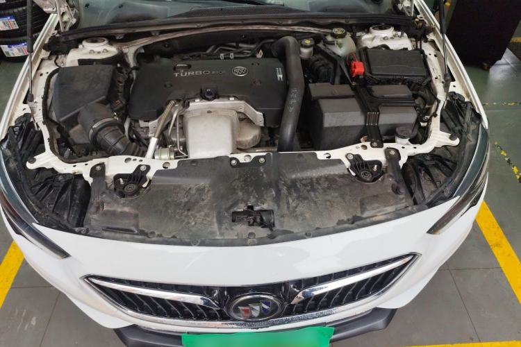 Used Buick Regal 2017 28T Prestige Model Engine Bay