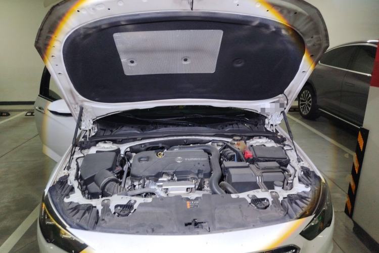 Used Buick Regal 2017 20T Luxury Model Engine Bay