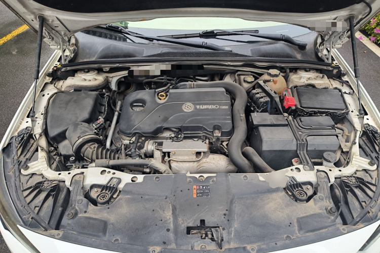 Used Buick Regal 2017 20T Luxury Model Engine Bay