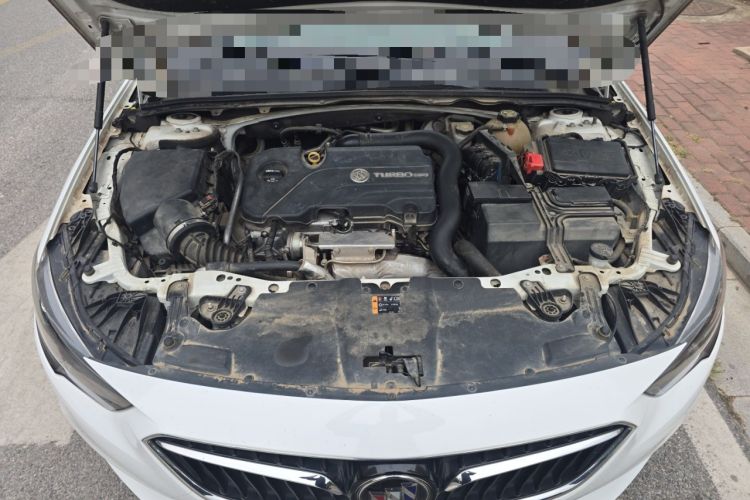 Used Buick Regal 2017 20T Prestige Model Engine Bay