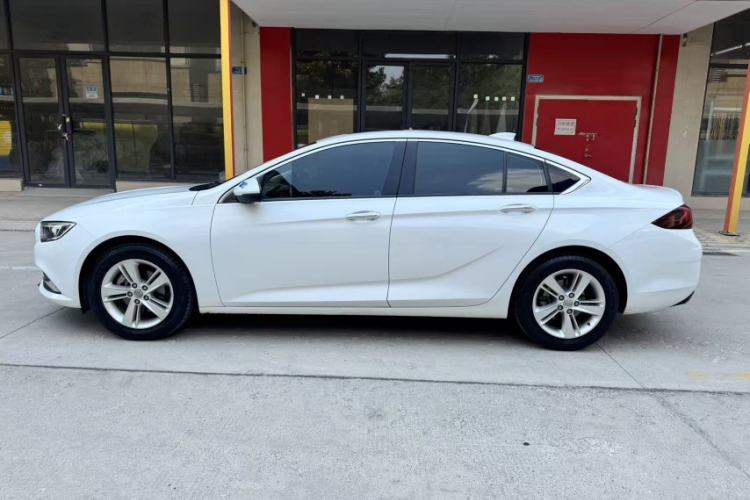 Used Buick Regal 2017 20T Elite Edition Exterior 1