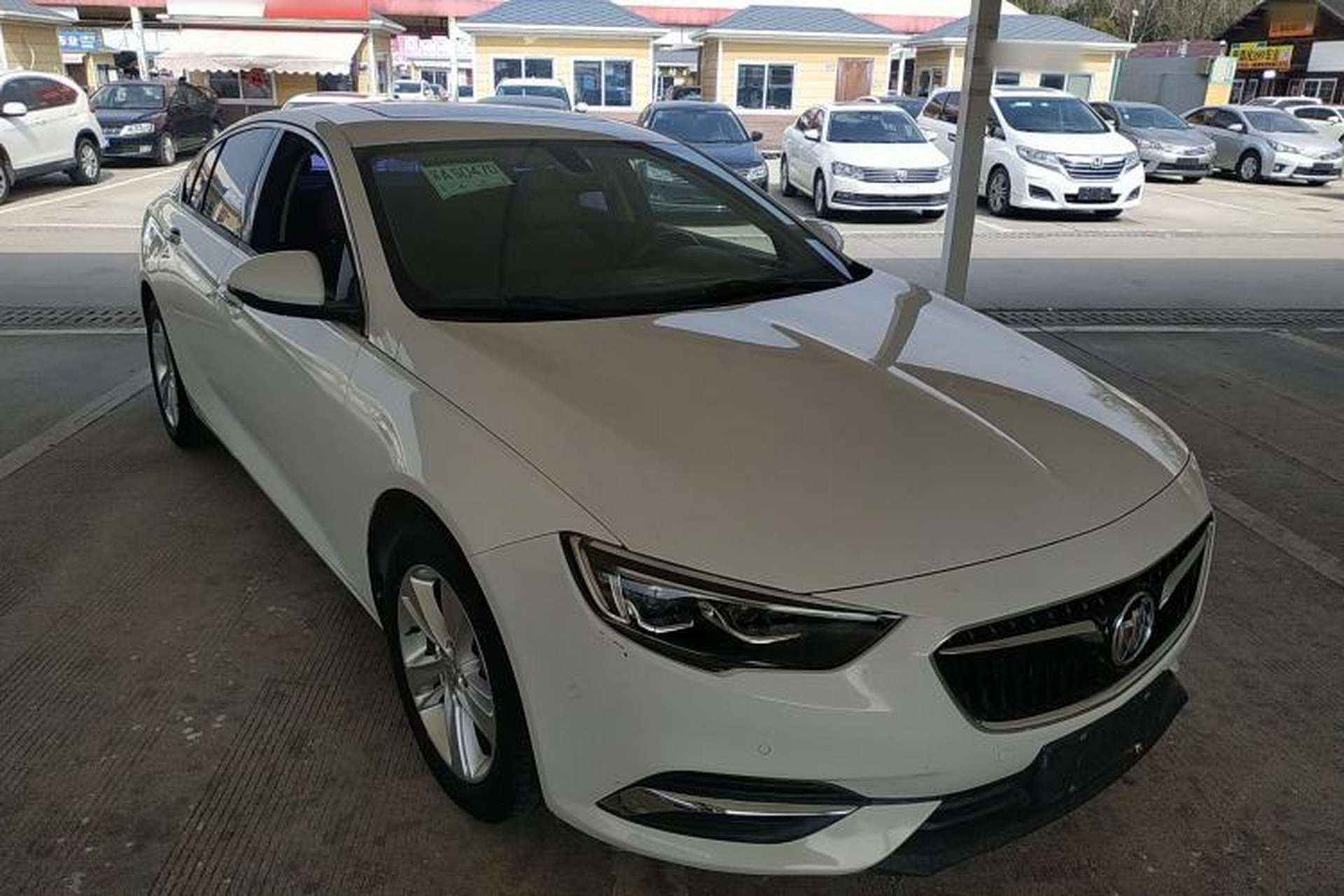 Used Buick Regal 2017 20T Luxury Model Exterior 1