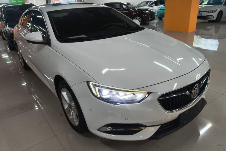 Used Buick Regal 2017 20T Luxury Model Exterior 1