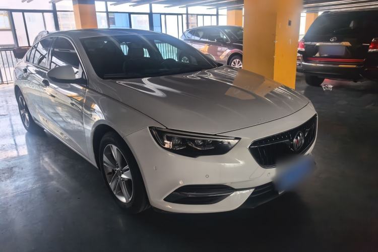 Used Buick Regal 2017 20T Luxury Model Exterior 1