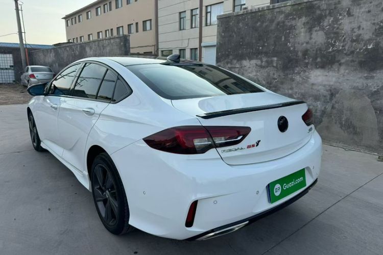 Used Buick Regal 2017 GS 28T Luxury Model Exterior 1