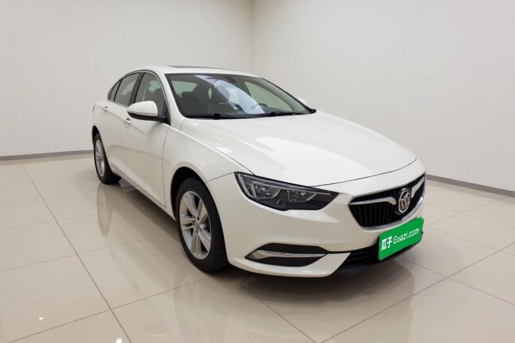 Used Buick Regal 2017 20T Elite Edition Exterior 2