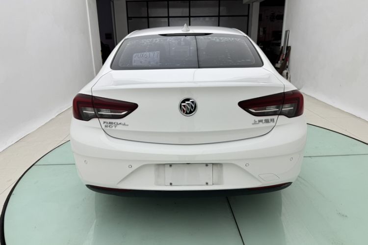 Used Buick Regal 2017 20T Luxury Model Exterior 4