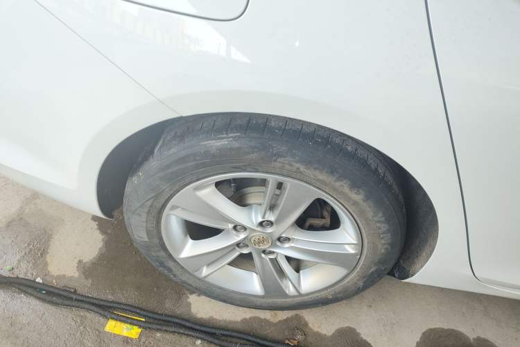 Used Buick Regal 2017 20T Elite Edition Exterior 5