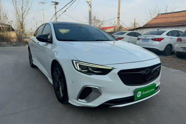 Used Buick Regal 2017 GS 28T Luxury Model Exterior 5