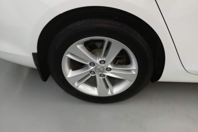 Used Buick Regal 2017 20T Elite Edition Exterior 5