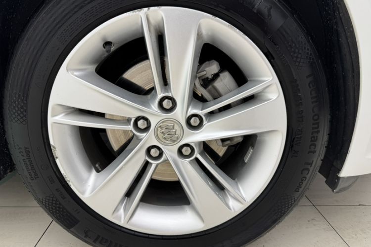 Used Buick Regal 2017 20T Luxury Model Exterior 7