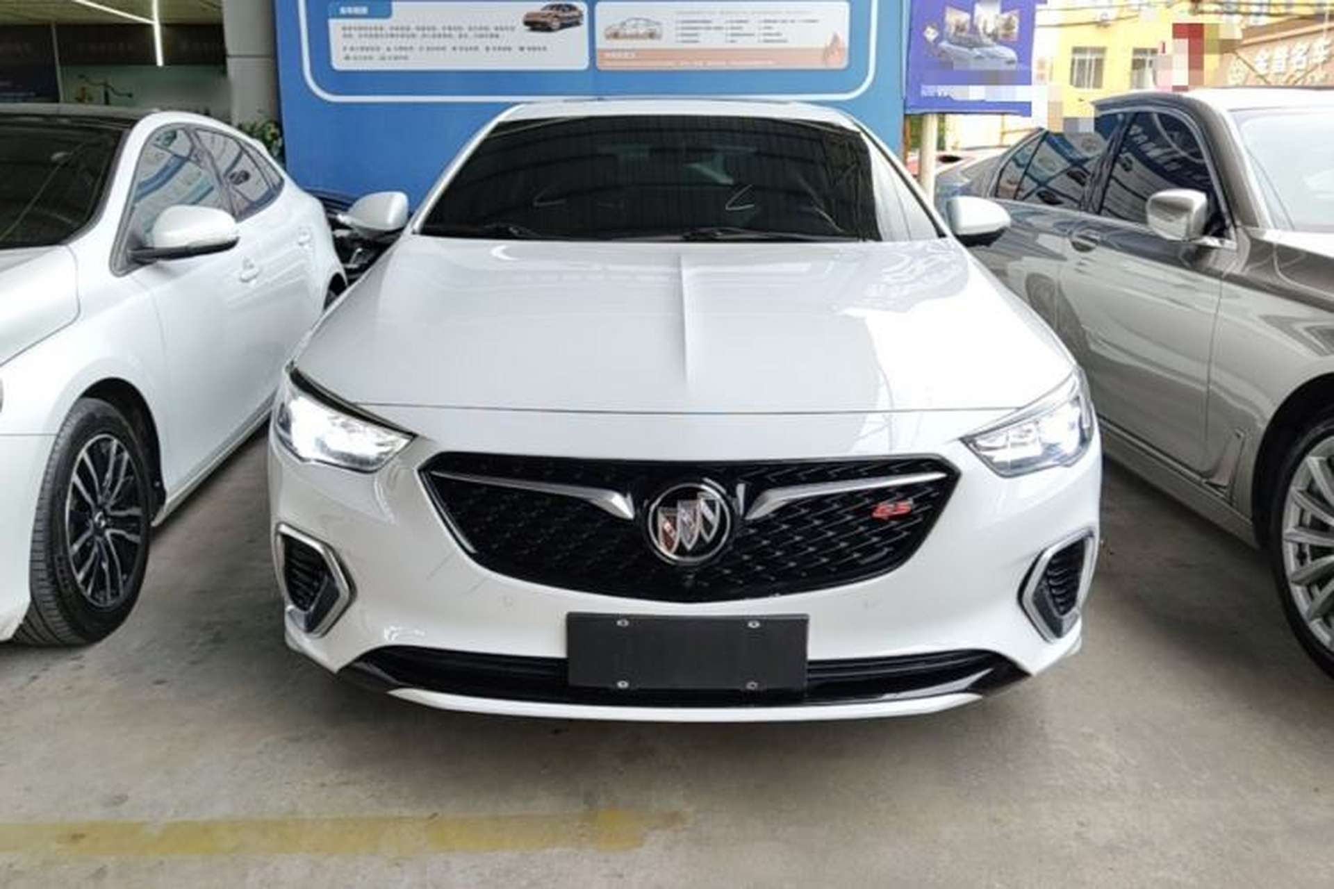 Used Buick Regal 2017 GS 28T Luxury Model Front