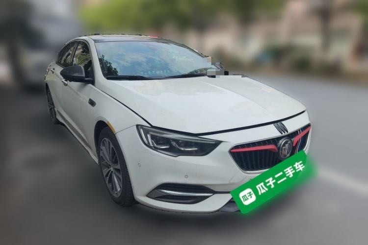Used Buick Regal 2017 28T Prestige Model Front Right 45 Deg
