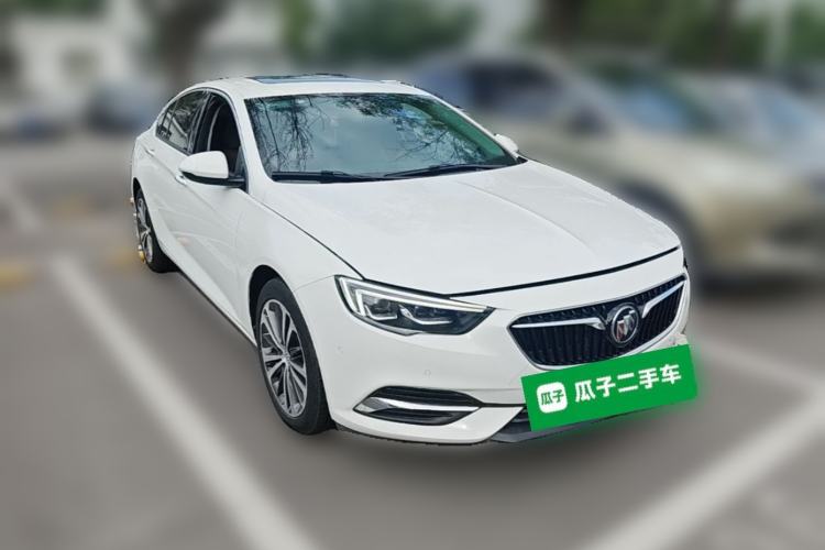 Used Buick Regal 2017 28T Prestige Model Front Right 45 Deg