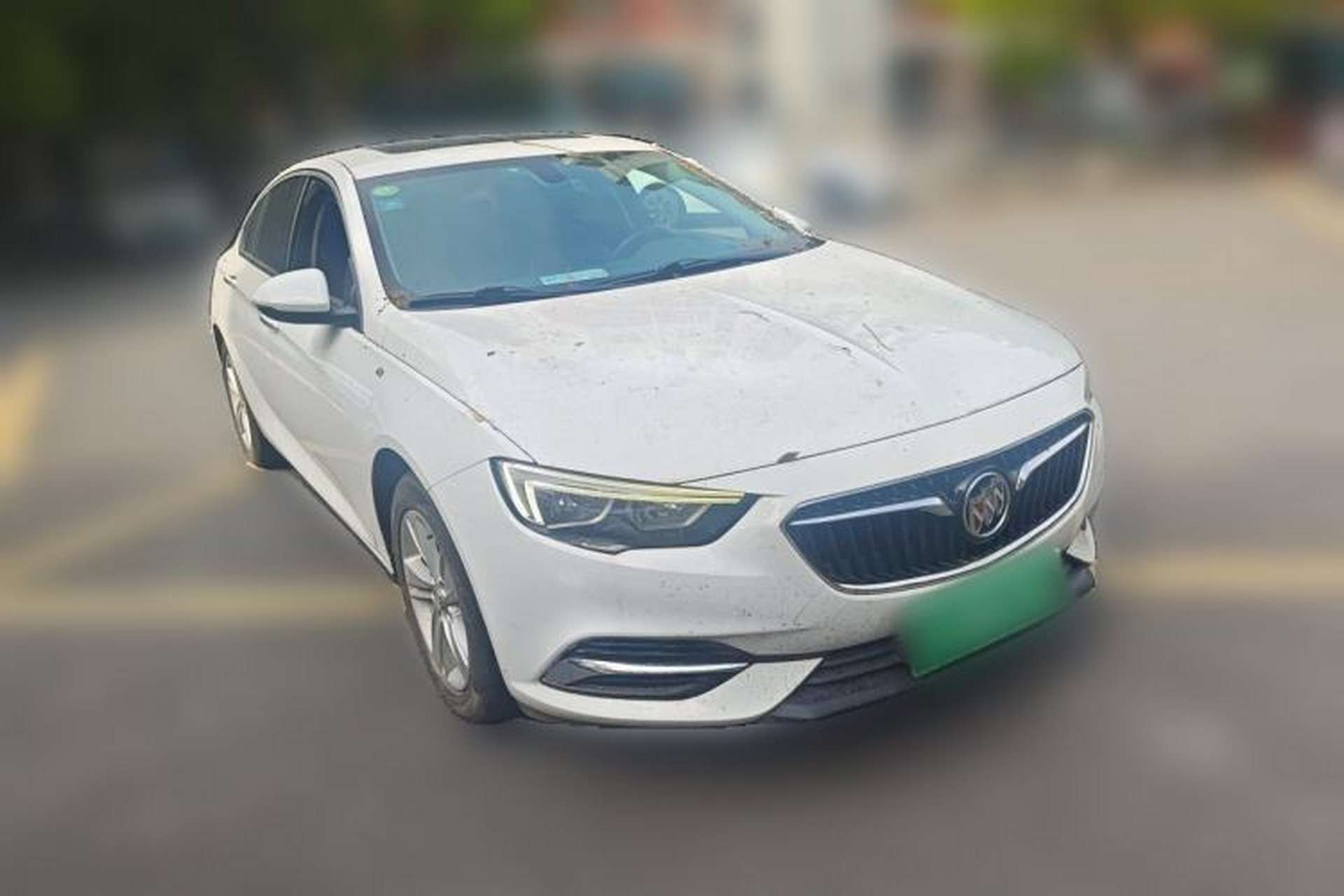 Used Buick Regal 2017 20T Elite Edition Front Right 45 Deg