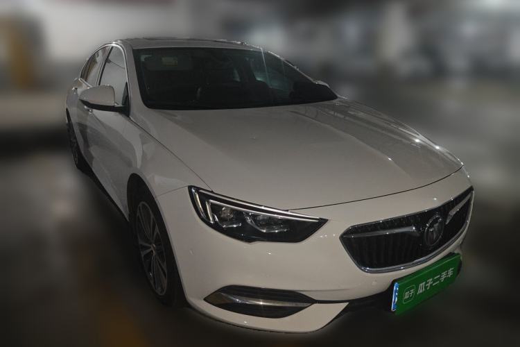 Used Buick Regal 2017 28T Prestige Model Front Right 45 Deg