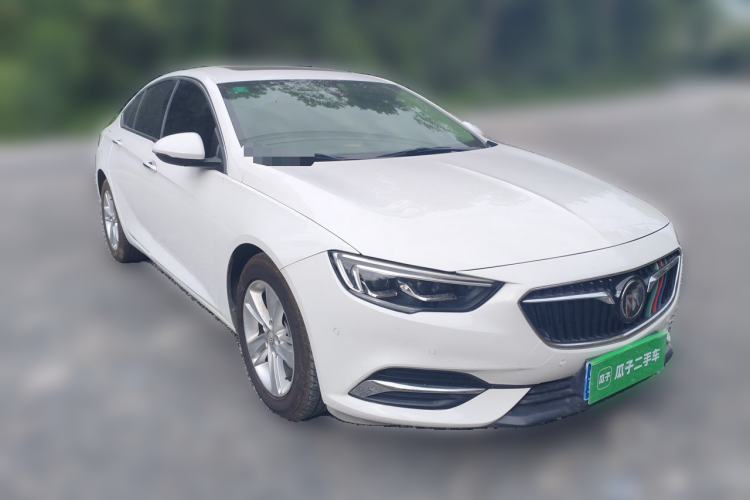 Used Buick Regal 2017 20T Prestige Model Front Right 45 Deg