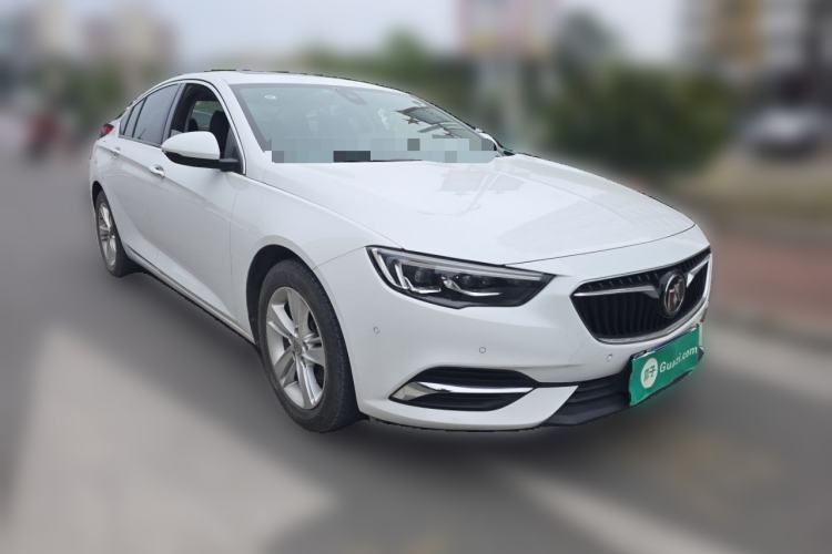 Used Buick Regal 2017 20T Prestige Model Front Right 45 Deg