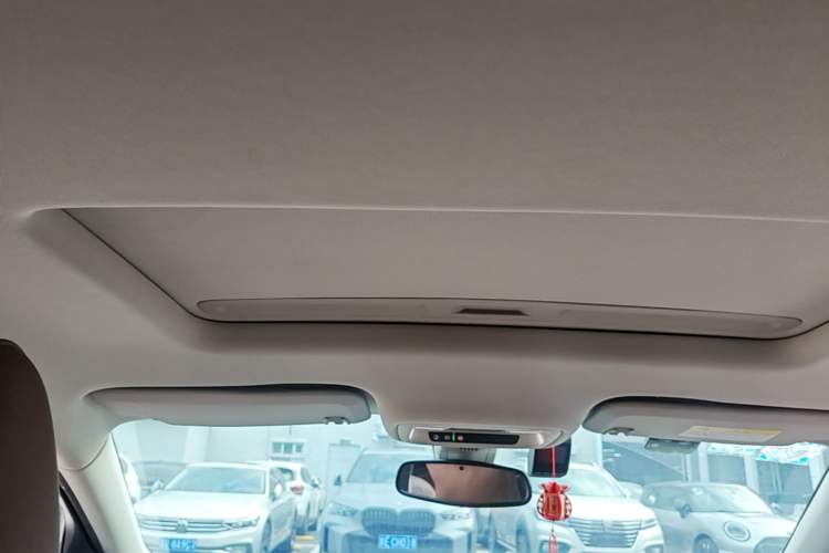 Used Buick Regal 2017 28T Prestige Model Headliner
