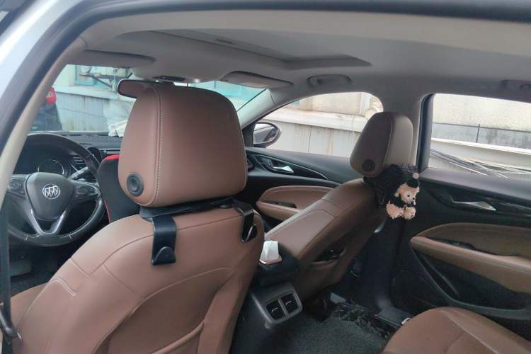 Used Buick Regal 2017 28T Luxury Edition Headliner