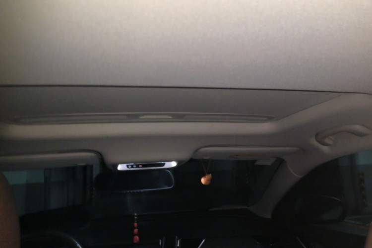 Used Buick Regal 2017 28T Luxury Edition Headliner
