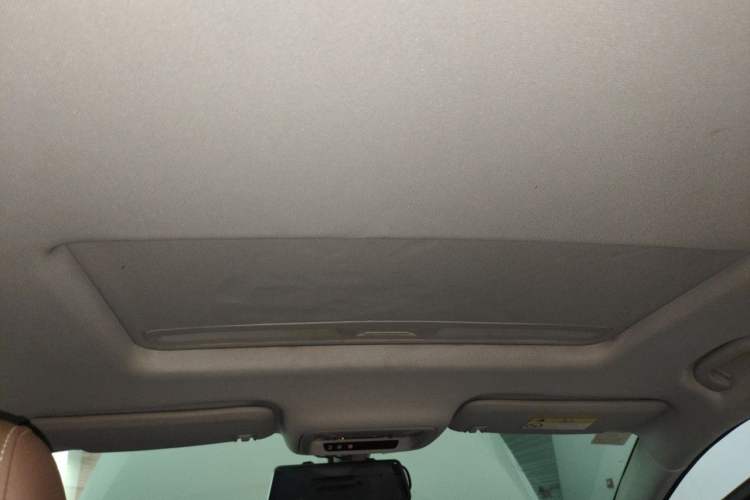 Used Buick Regal 2017 20T Elite Edition Headliner