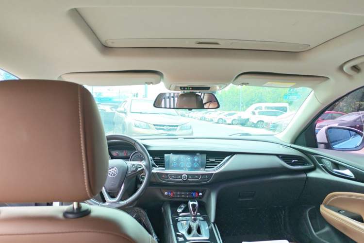 Used Buick Regal 2017 20T Elite Edition Headliner