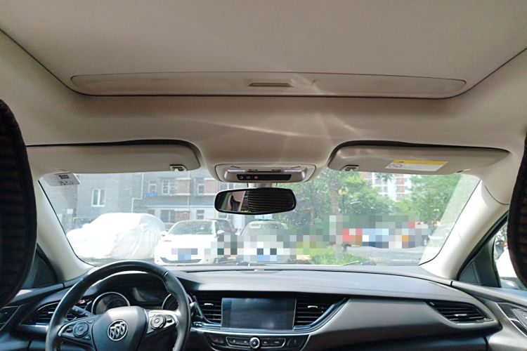Used Buick Regal 2017 20T Luxury Model Headliner