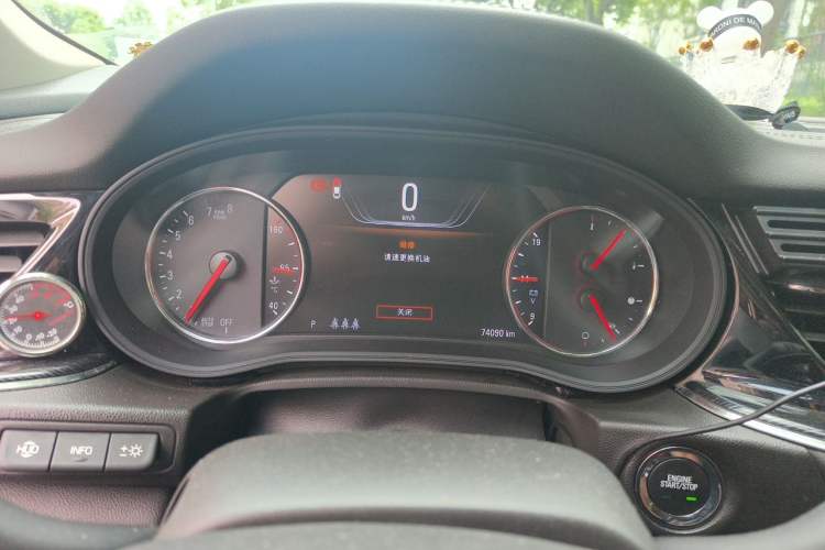 Used Buick Regal 2017 28T Prestige Model Instrument Cluster