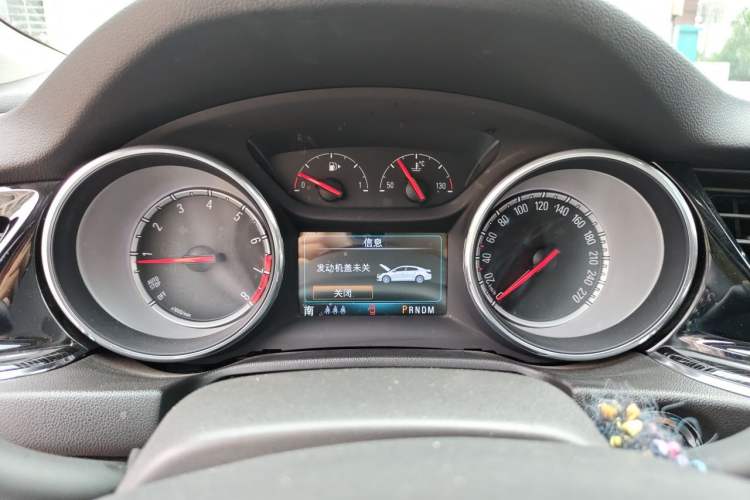 Used Buick Regal 2017 20T Elite Edition Instrument Cluster